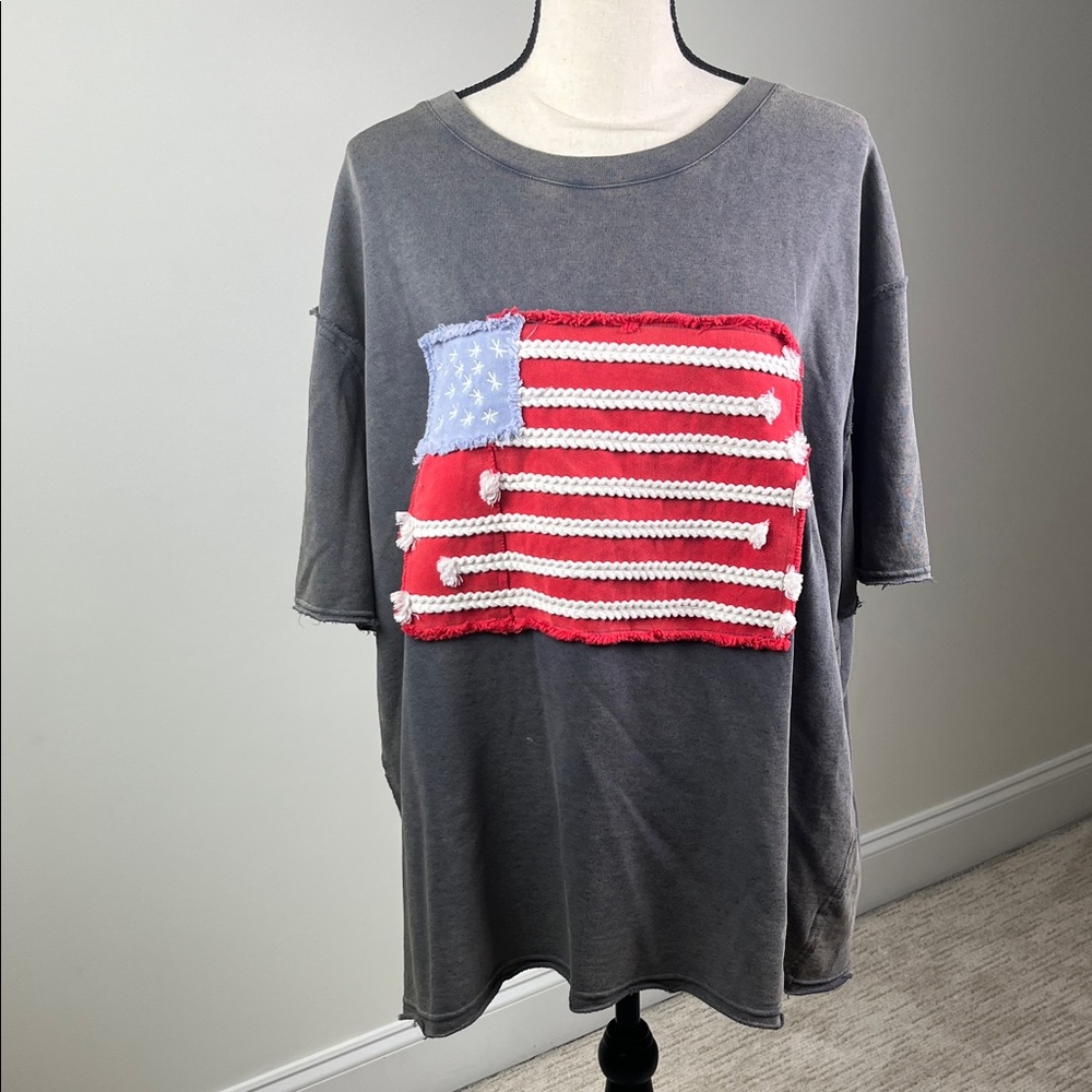 Sage + Fig Women’s L American Flag Patch Tee Gray Mineral Wash Oversized